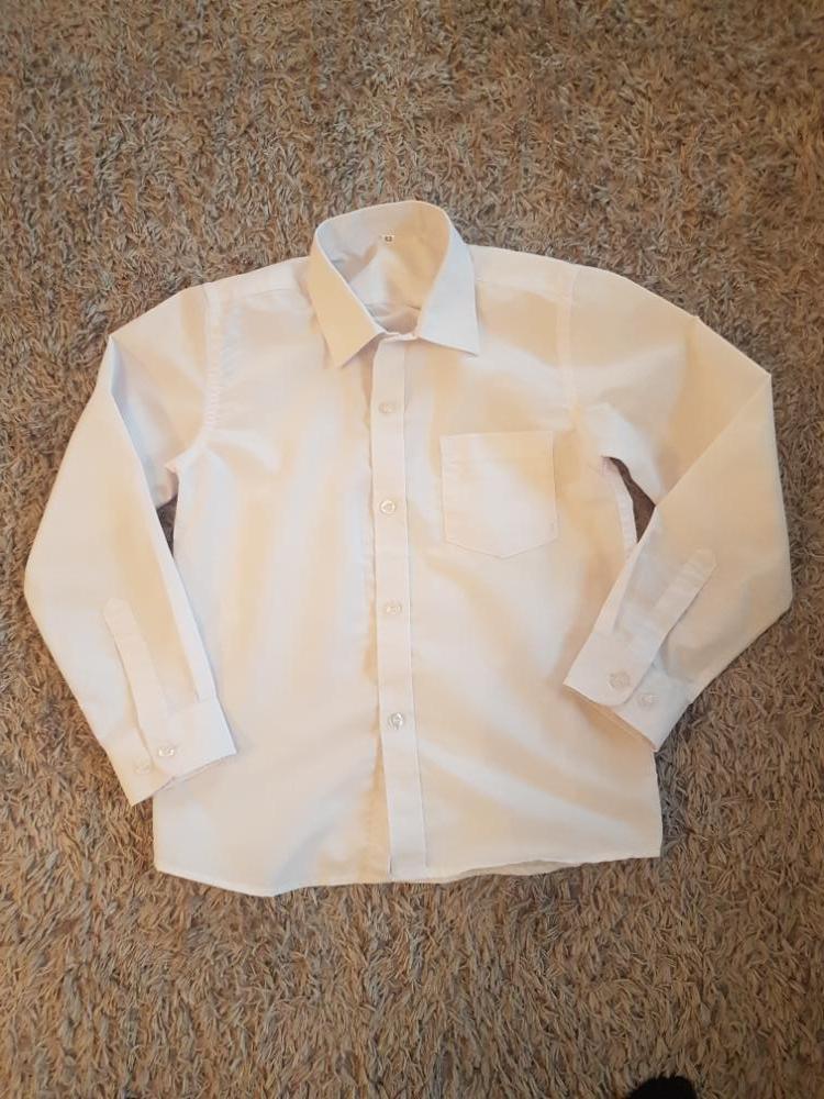 Hvid skjorte str.5-6år