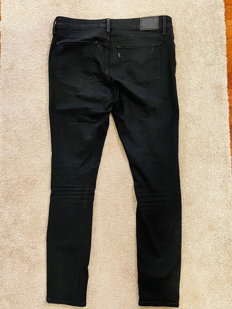 LEVIS gallabuxur rifnar
