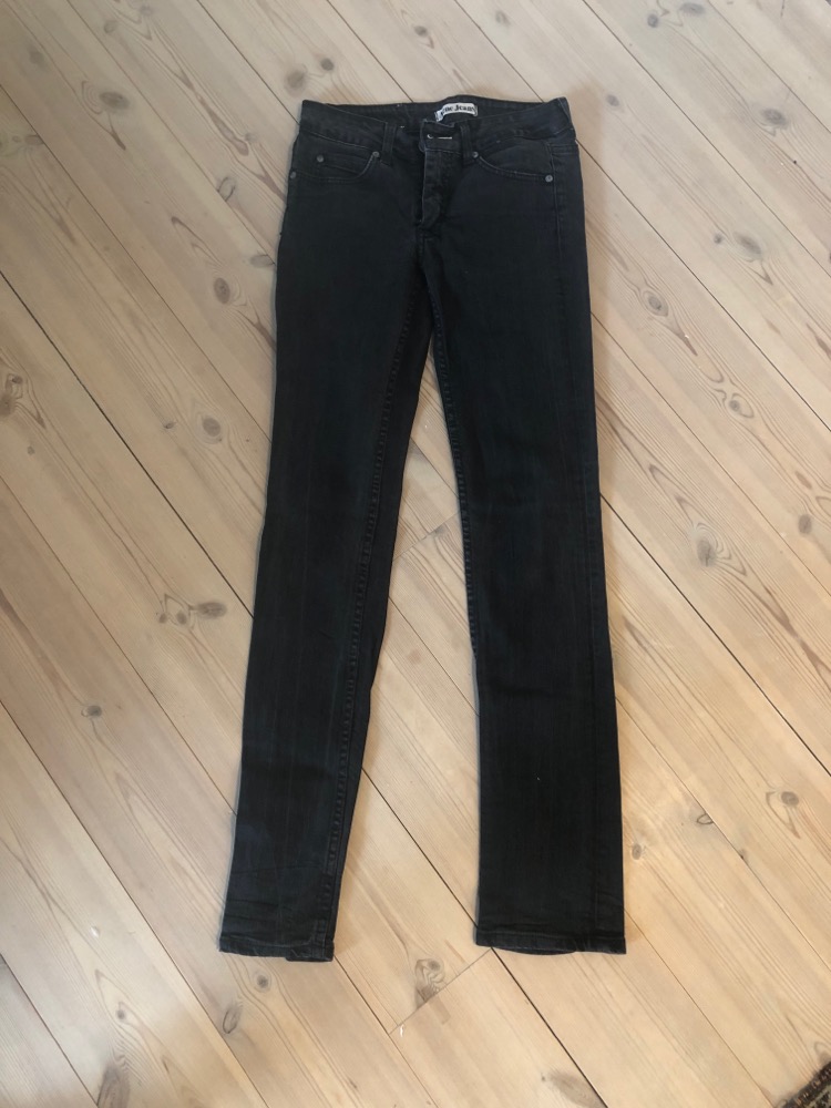 Acne Jeans 27/32