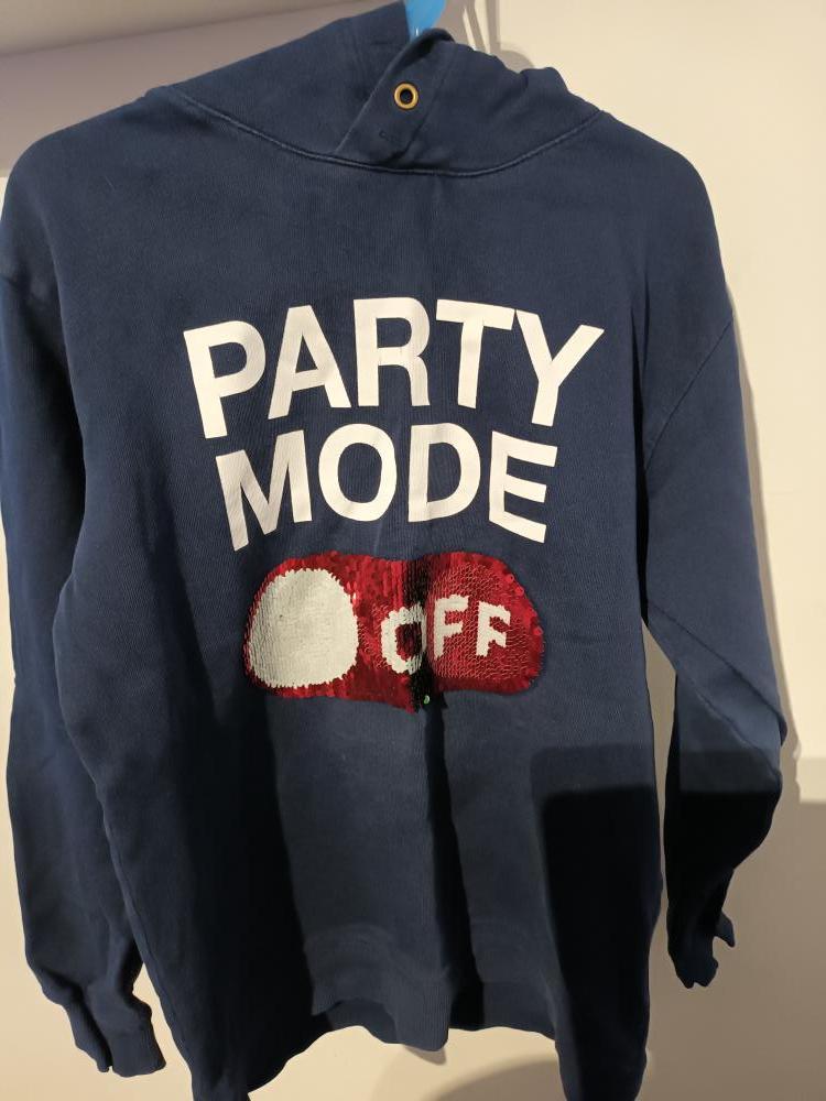 Party mode on/off peysa st 146/152