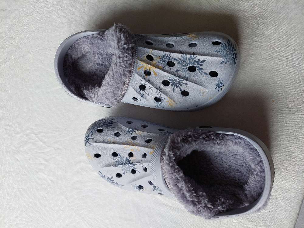 "Crocsit"