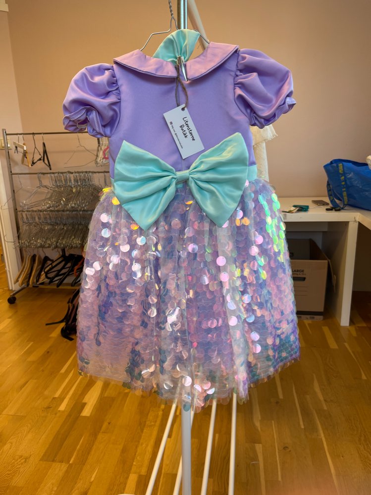 Purple Mermaid dress (5-6 år)