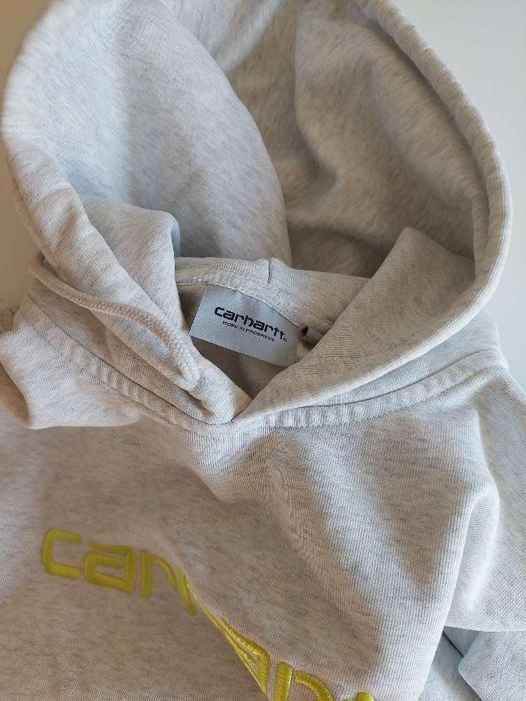 Carhartt peysa str small