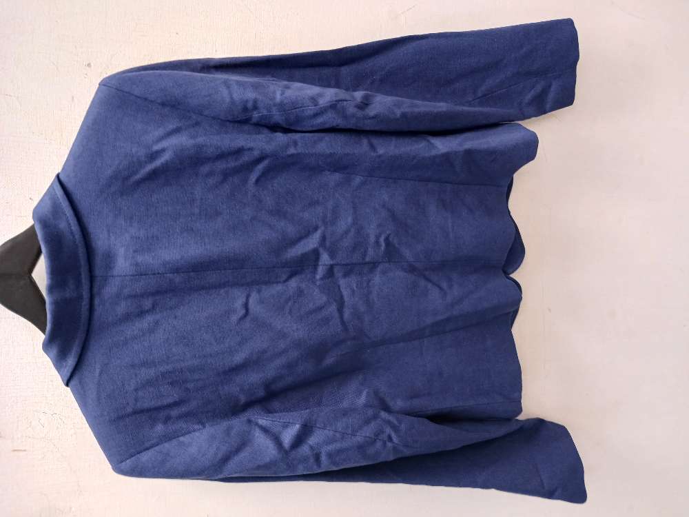 Shann sininen bleiseri 38