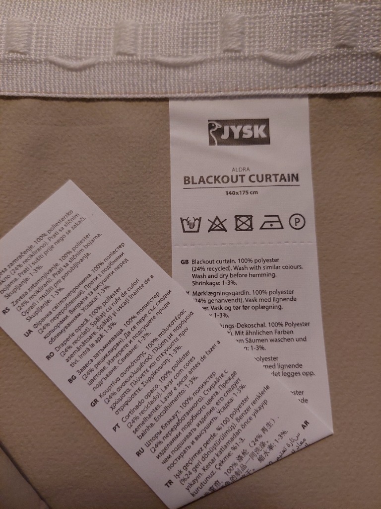 Jysk gardína 140x175