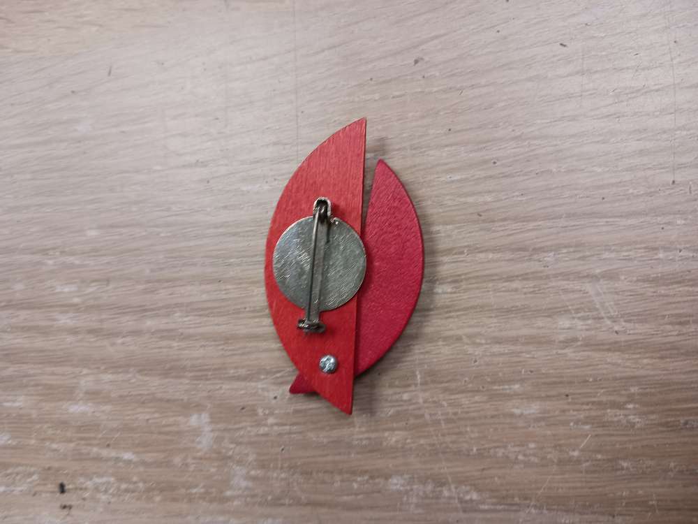 Aarikka puinen rintakoru