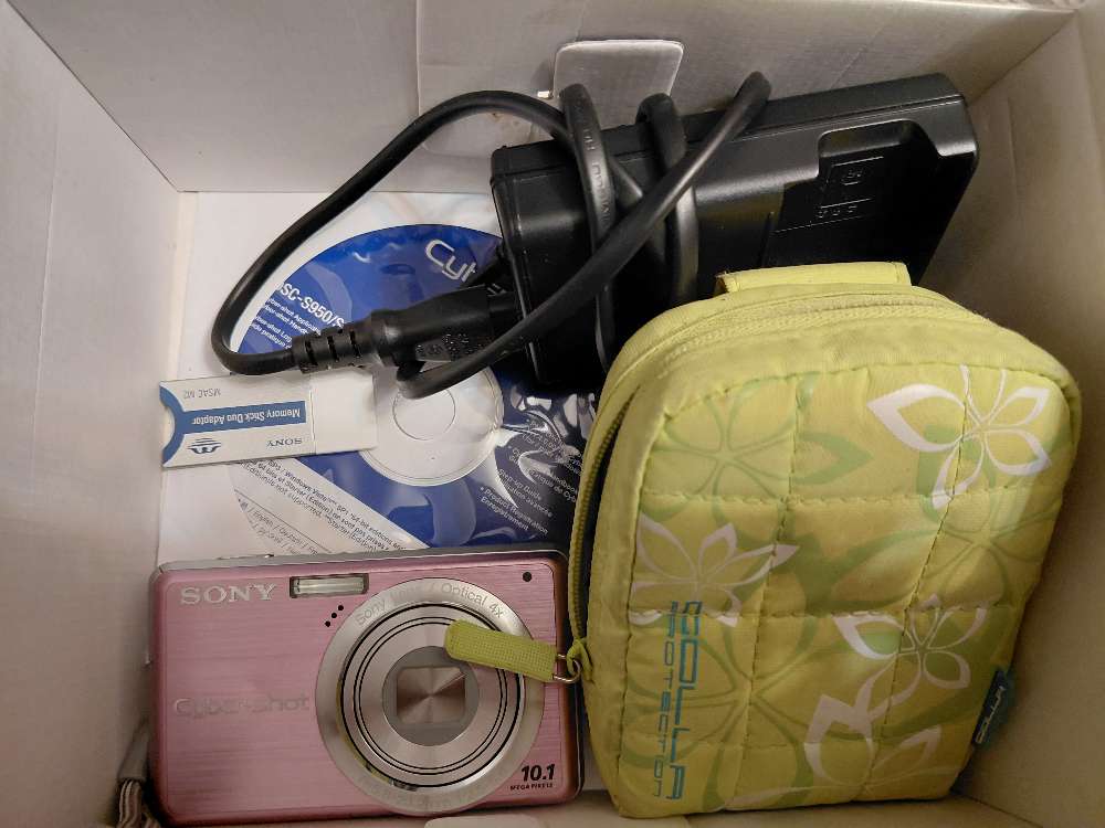 Kamera Sony Cyber-shot DSC-S950