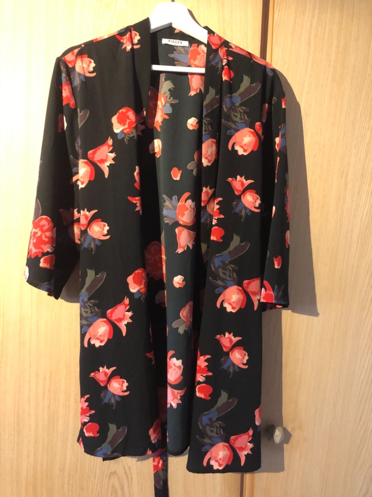 Rød/sort kimono 