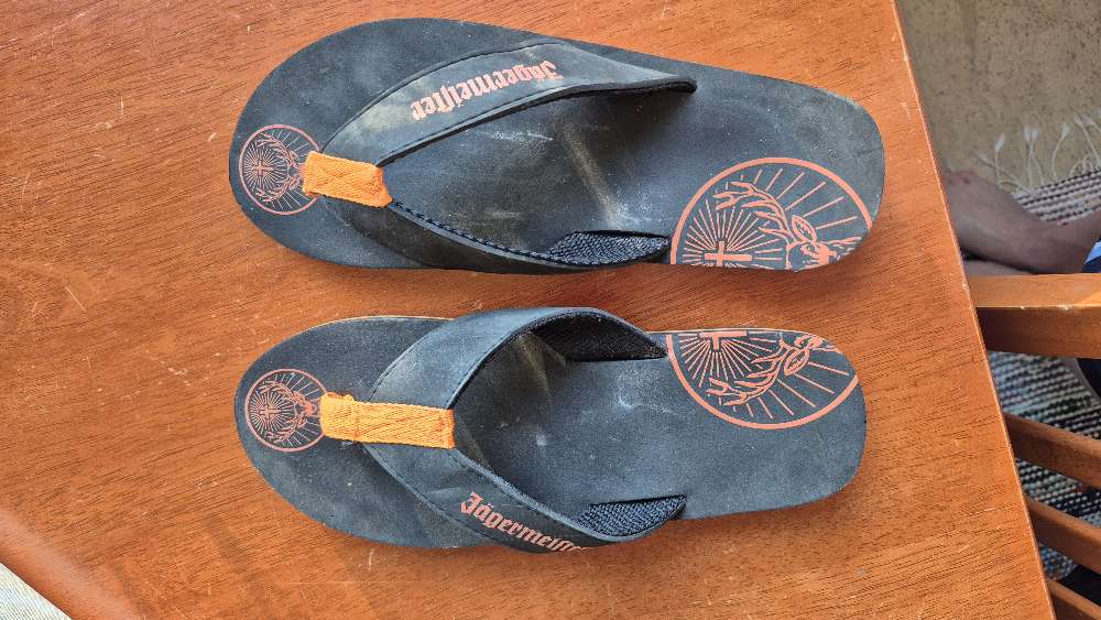 Jägermeister sandaalit koko 38/39