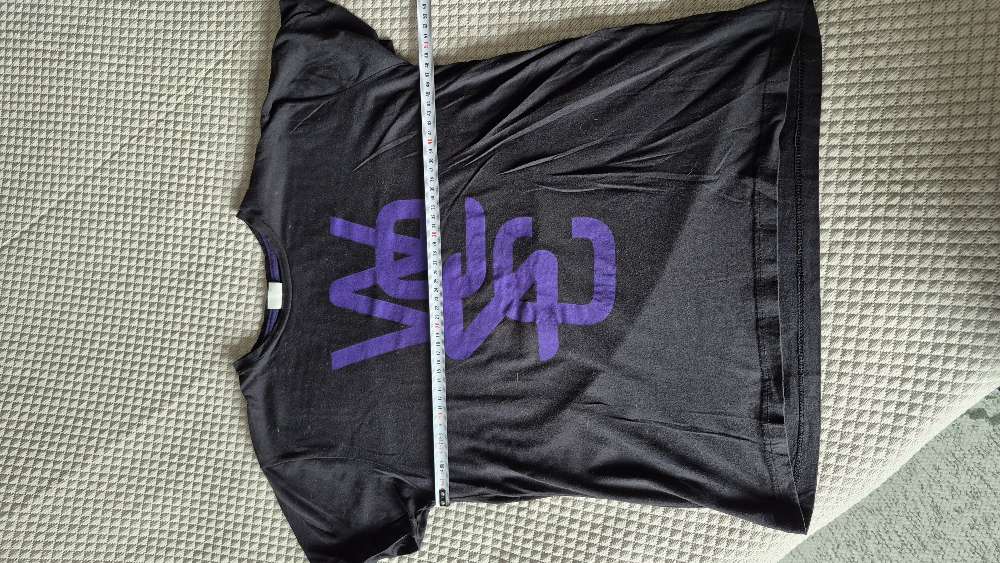 Wesc musta tpaita koko M