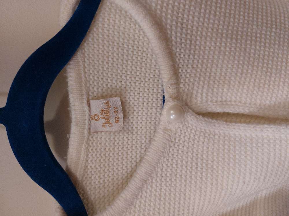 Hvítar ermar/mittis peysa st 92