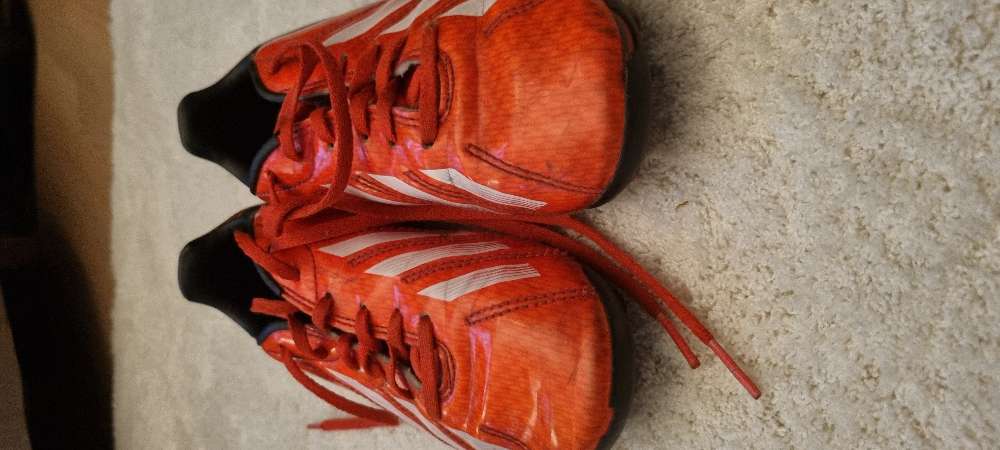Adidas TN nappikset 34