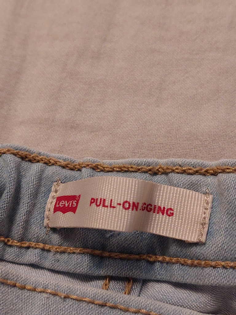 Levis jegging 8 ára
