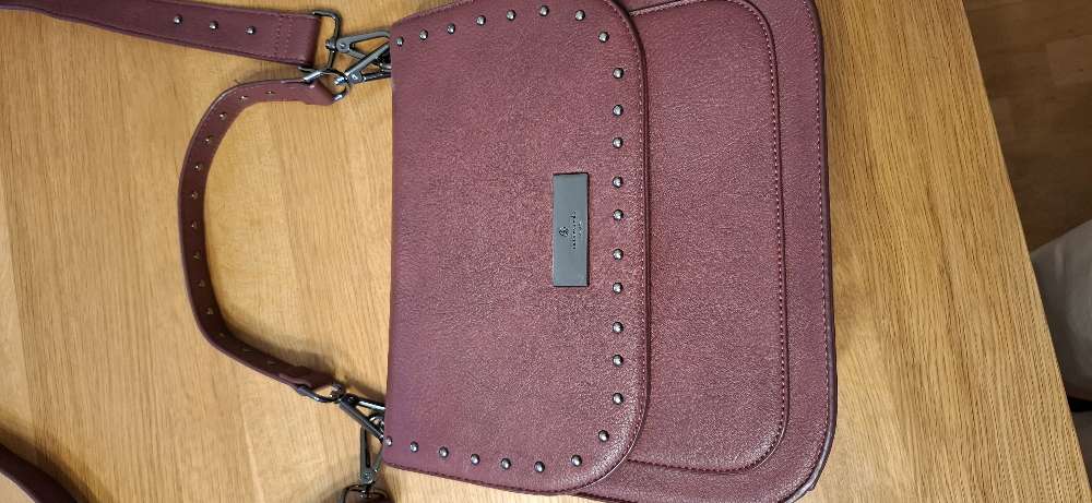 Rosemunde veski nýtt vínrautt