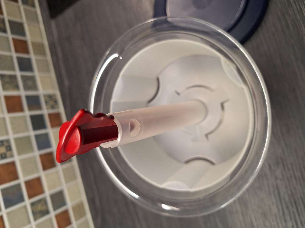 Tupperware herkkuhissi