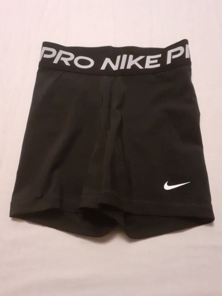 Nike pro stuttbuxur XS