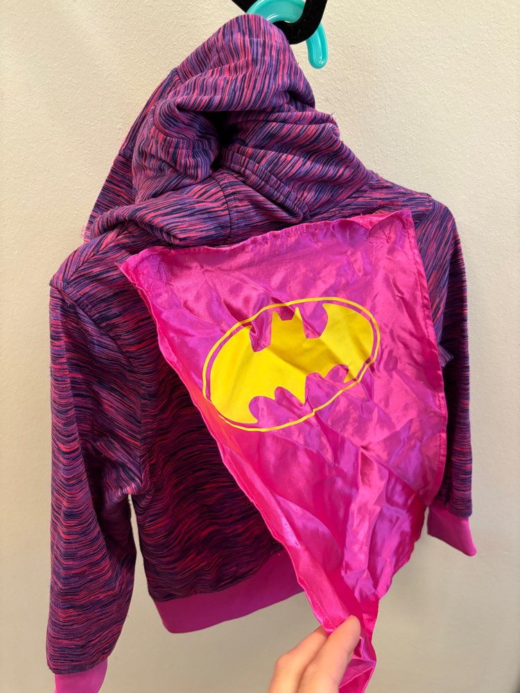 Batman peysa m/ skikkju 2-3 ára
