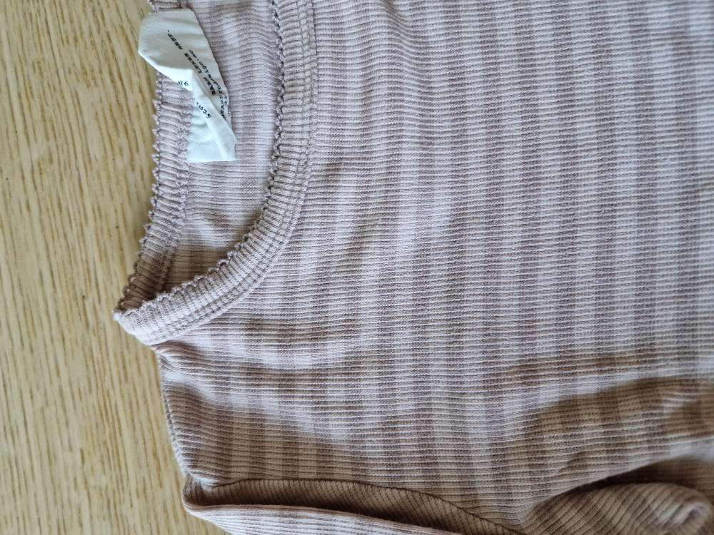 Str98 Gullkorn genser rosa striper