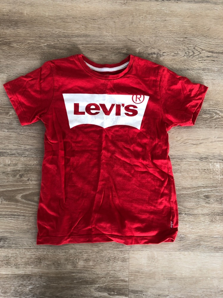 Levis rød t shirt 8a