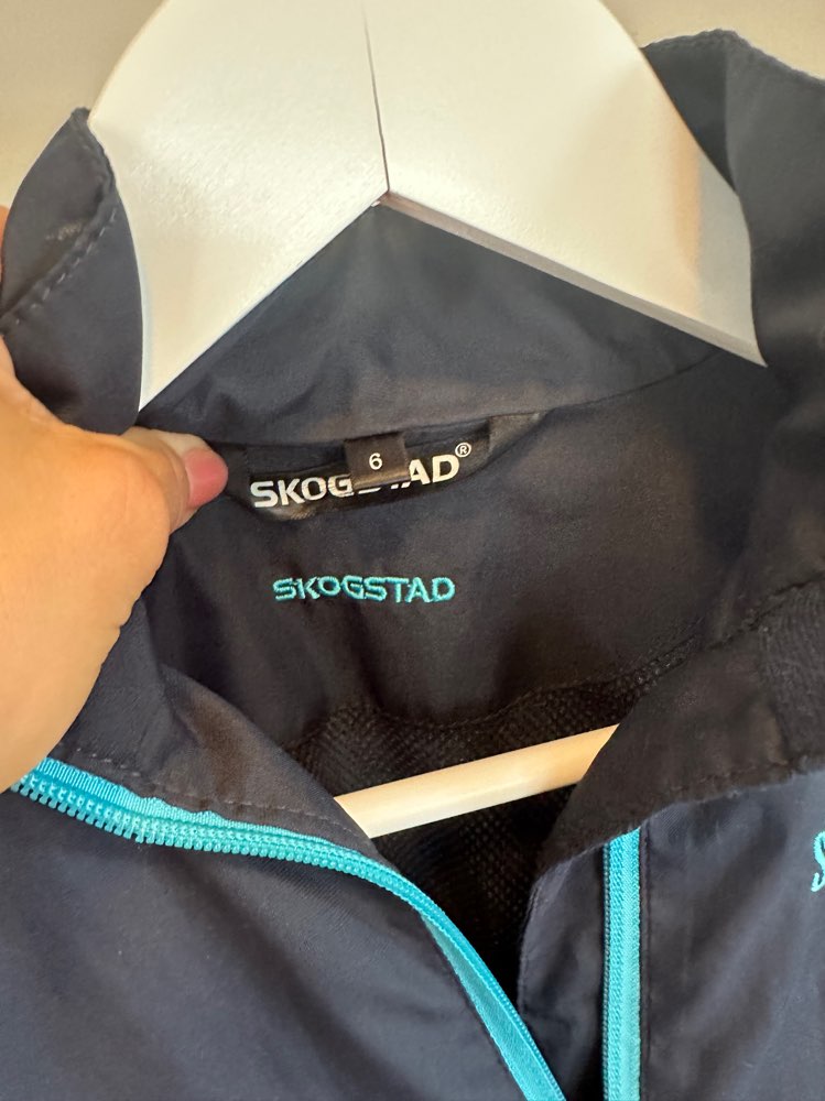 Tynn Skogstad jakke str 6år