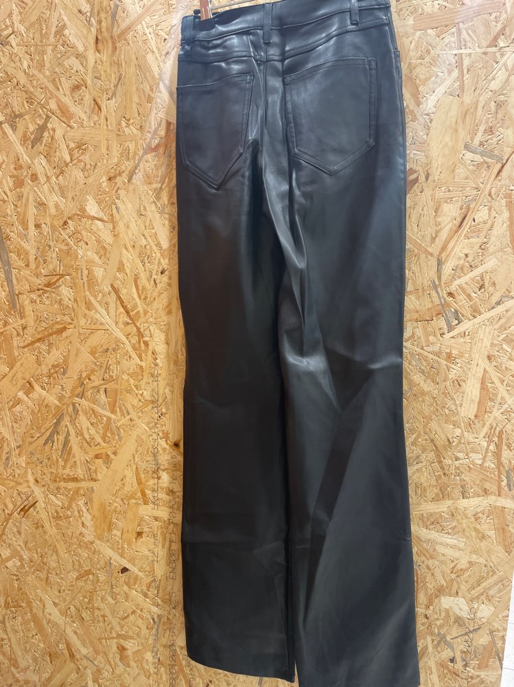 Bikbok «skinn» bukse, 34