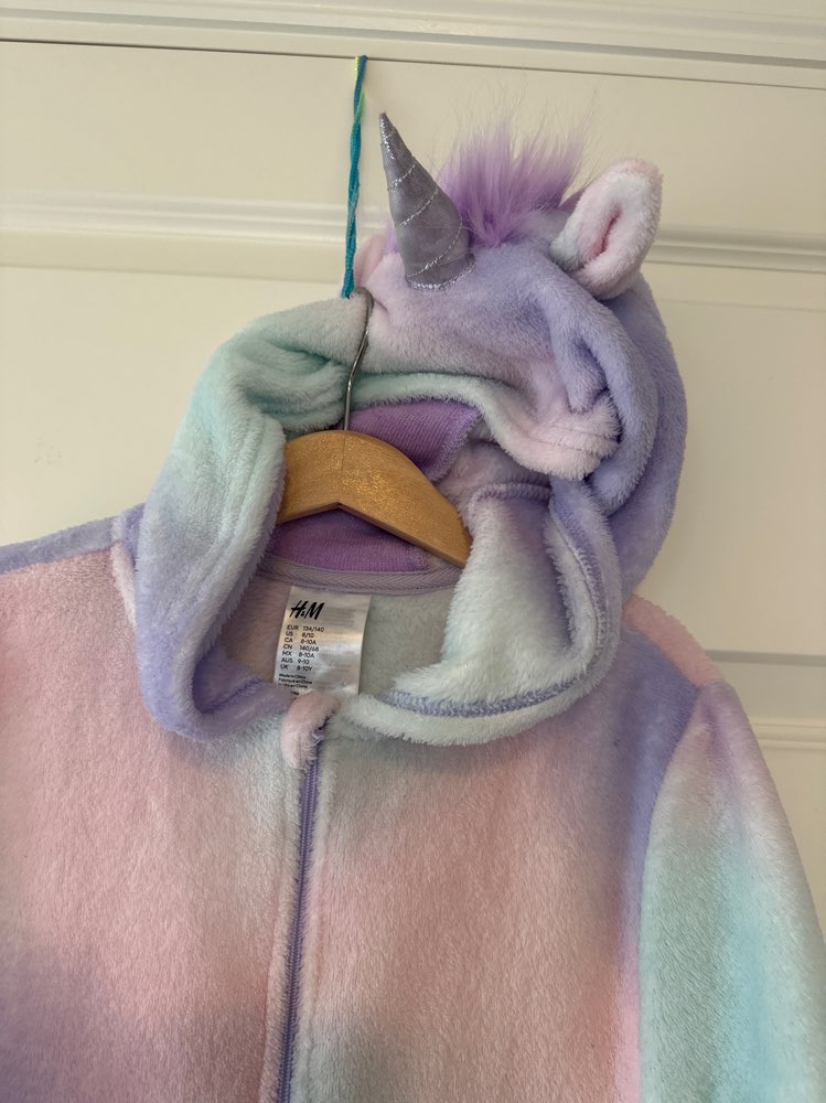 Enhjørning kosedress 134/140