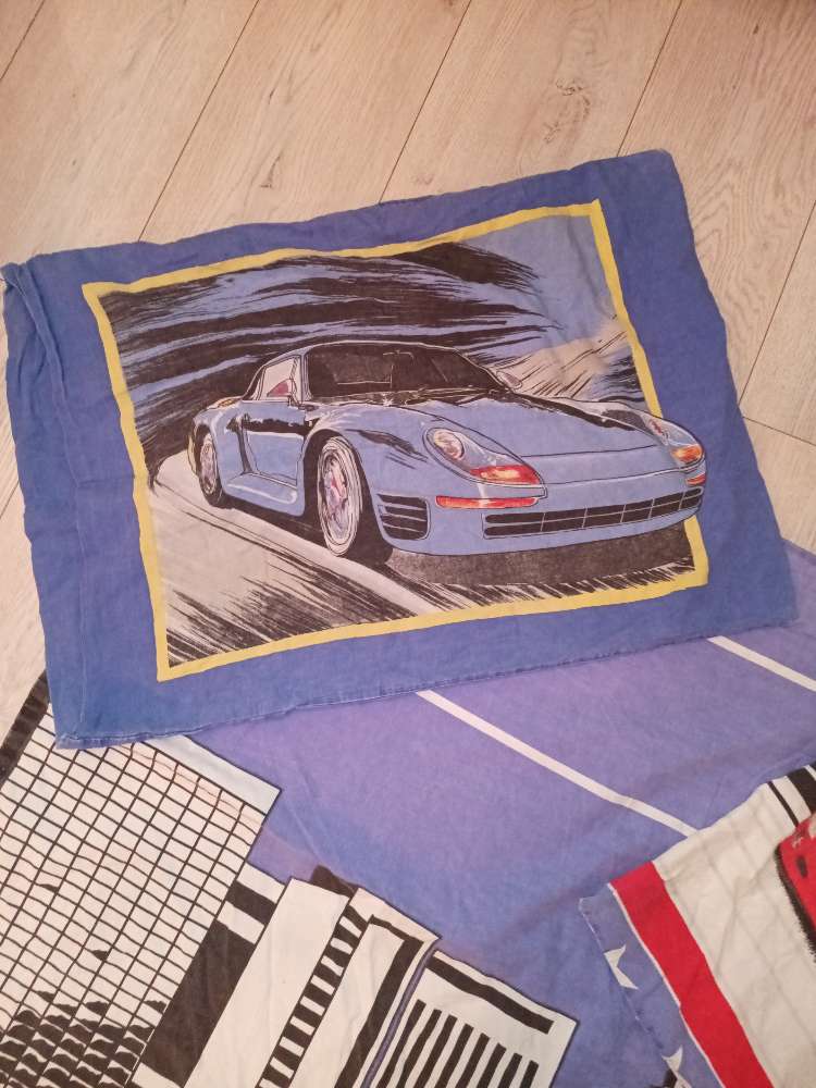 Ferrari sængurföt og auka koddaver