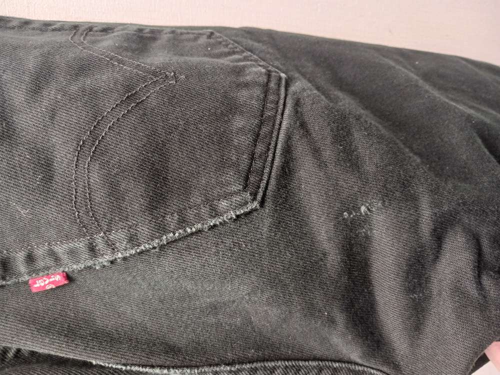 Levi's 752 mustat farkut W36 L32