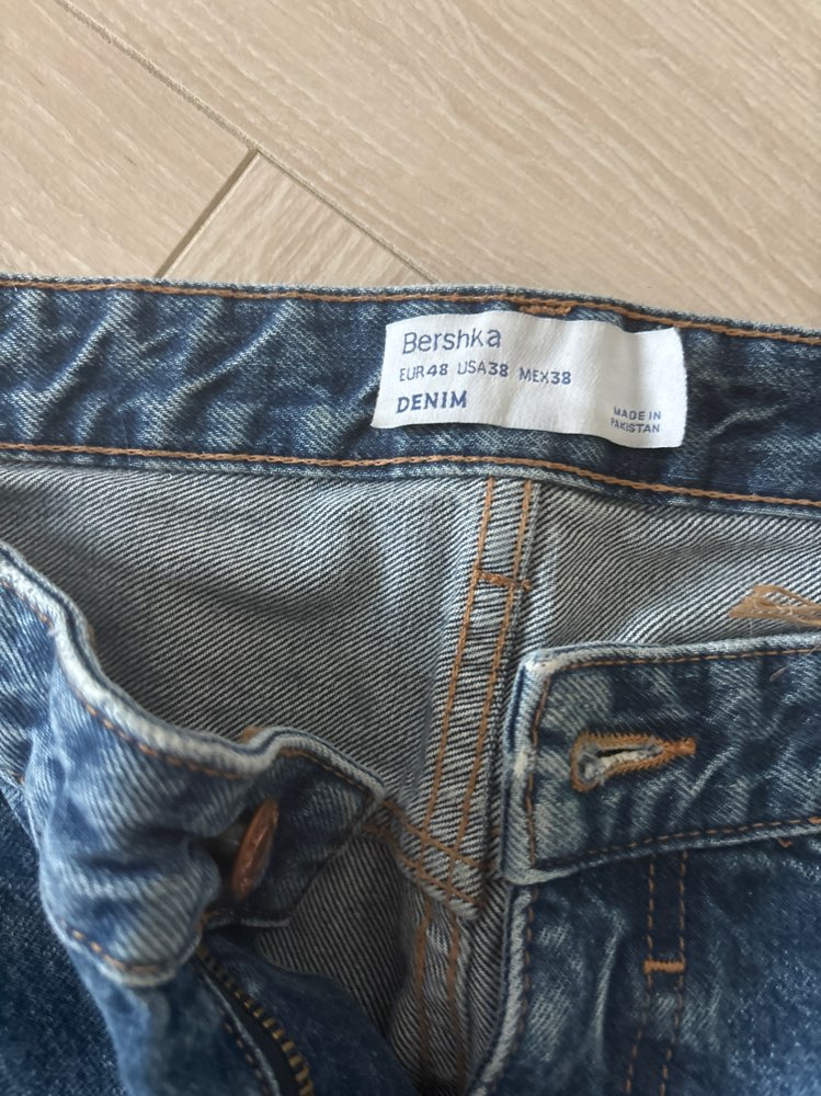 Bershka miesten farkut, 48 koko