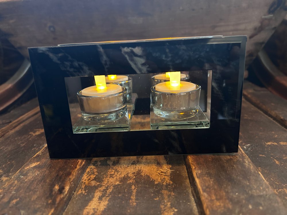 Lyslykt med 2 stk el.telys