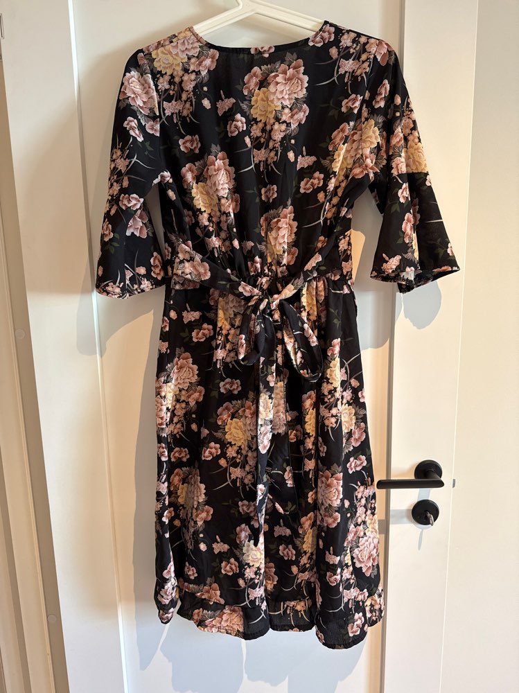 P - svart chiffon rosa blomst S/xs