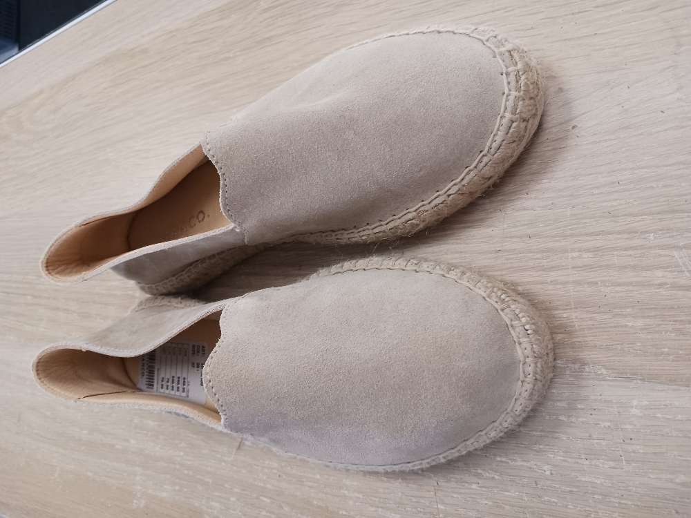 Bianco vaaleat espadrillot 37