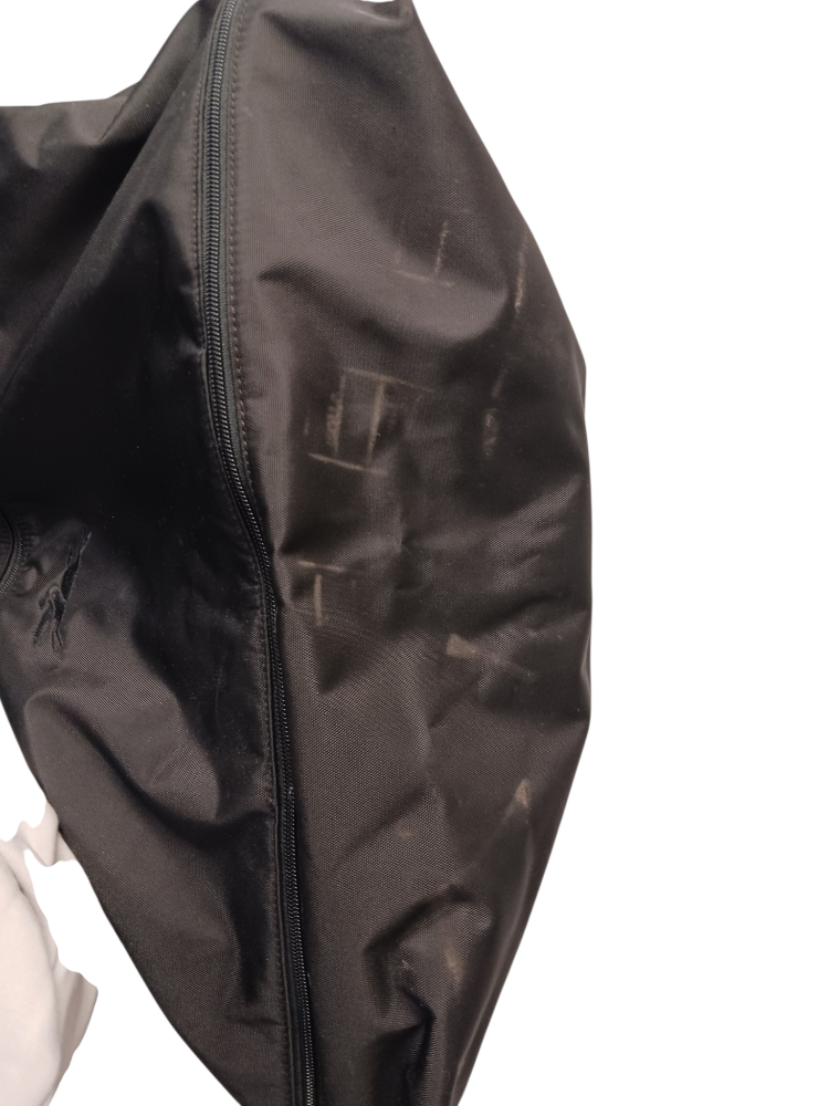 Longchamp musta laukku