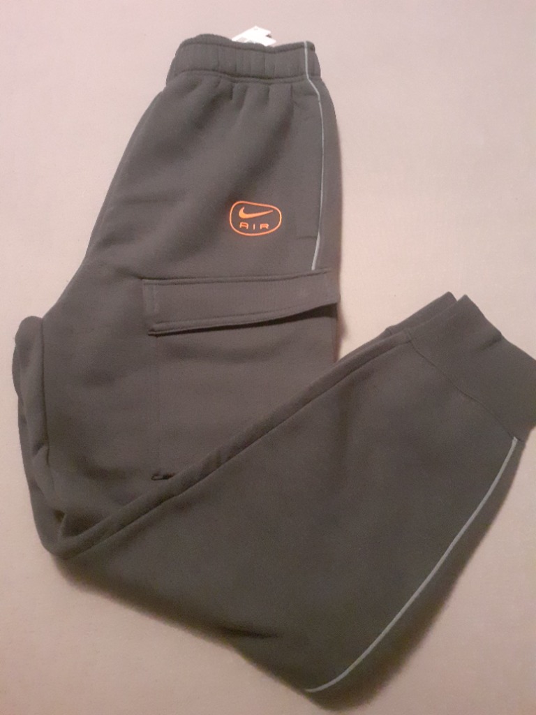Nýjar Nike KK buxur M
