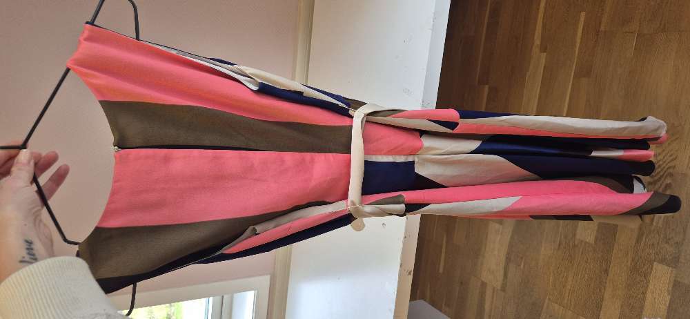 Karen millen kjole str 38