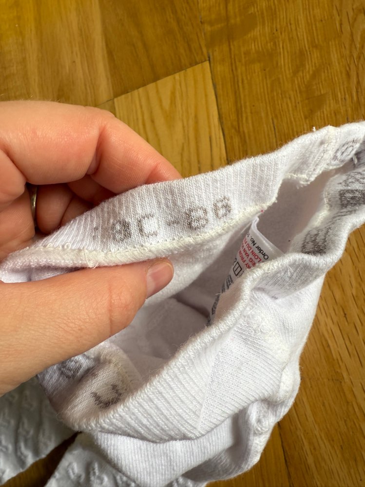 Lindex hvítar sokkabuxur st. 80-86