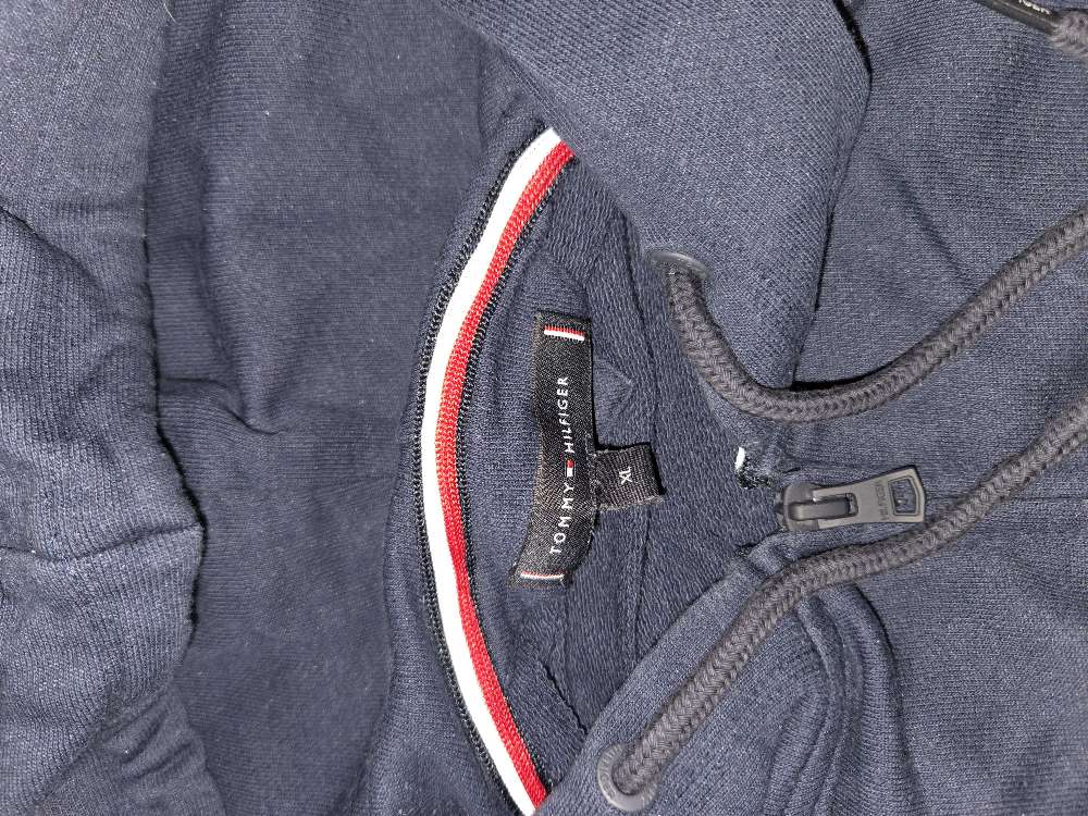 TOMMY HILFIGER rennd hettupeysa st.XL
