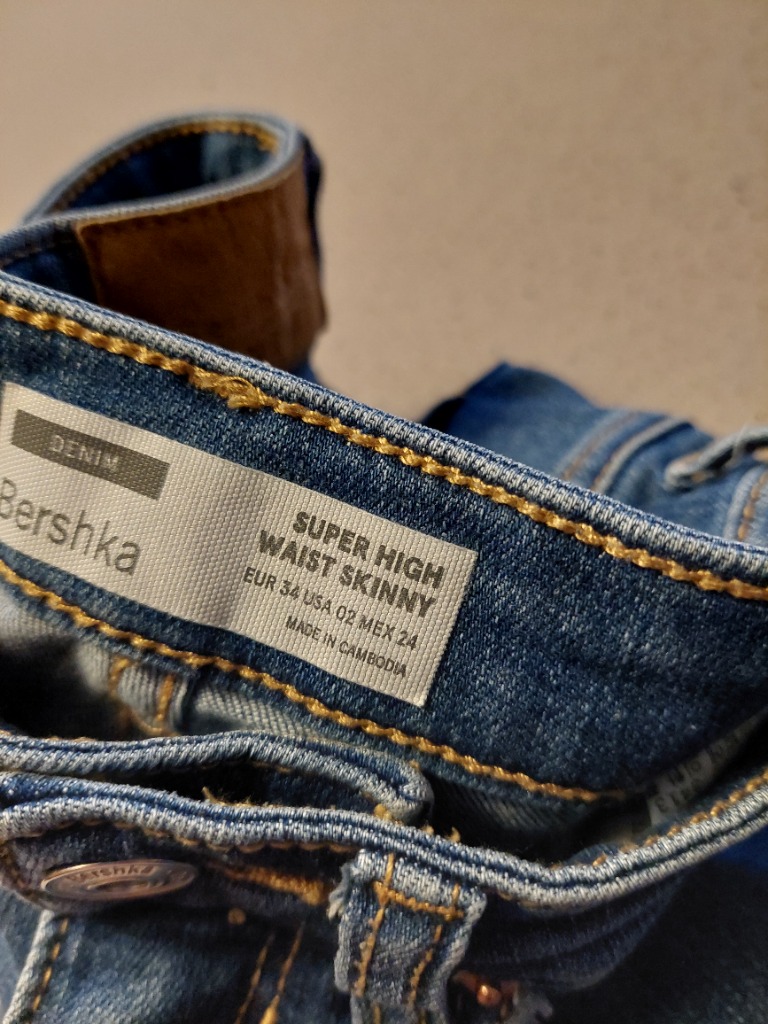 Bershka gallabuxur 34