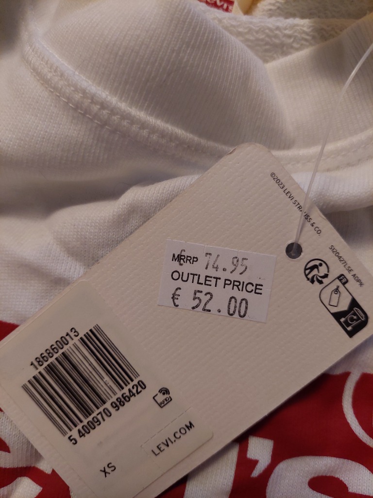 Ný Levis peysa XS