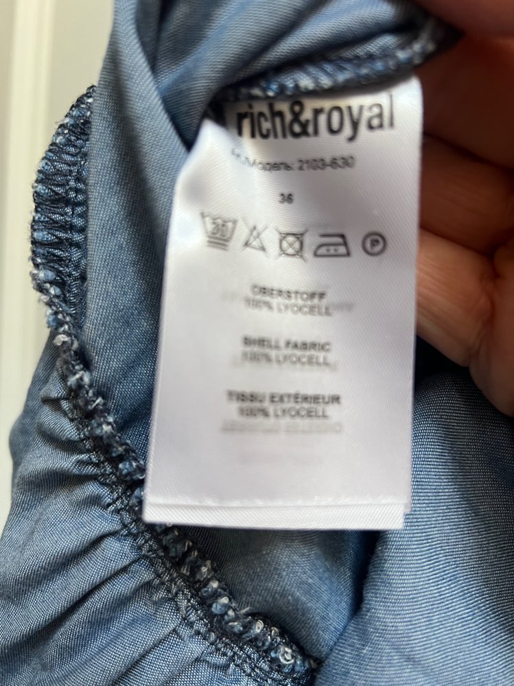 Rich & Royal str 36
