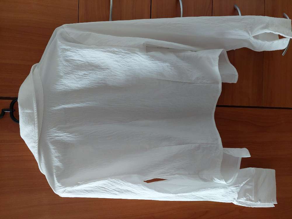 Hvít sparileg skyrta str medium