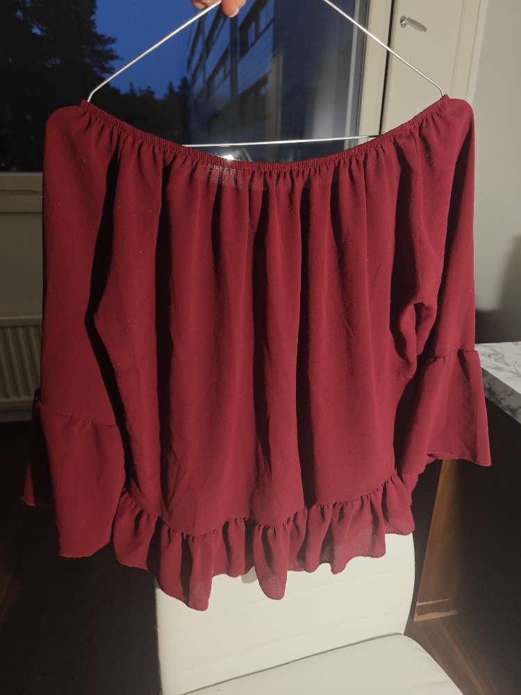 Pusero, off-shoulders, S