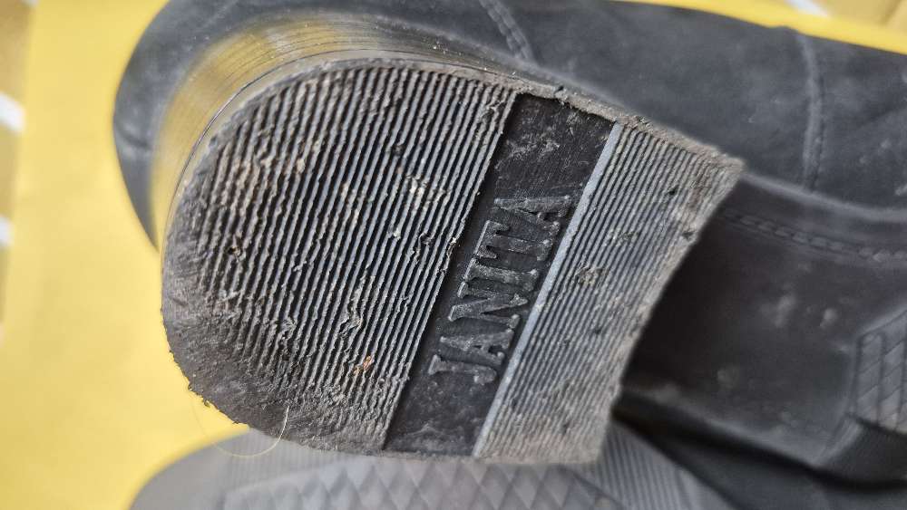 Janita pikkukengät koko 38