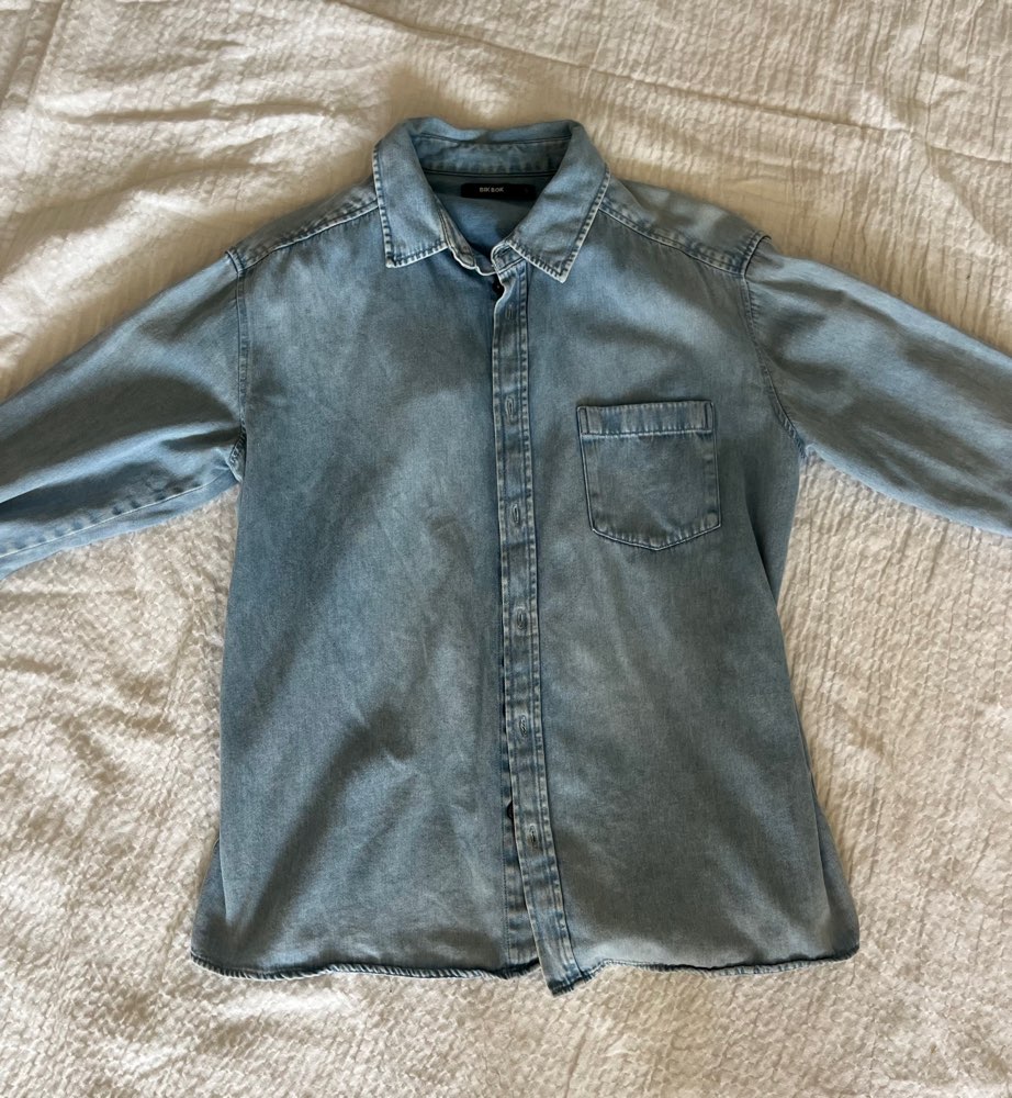 Jeans-skjorte fra Bik Bok
