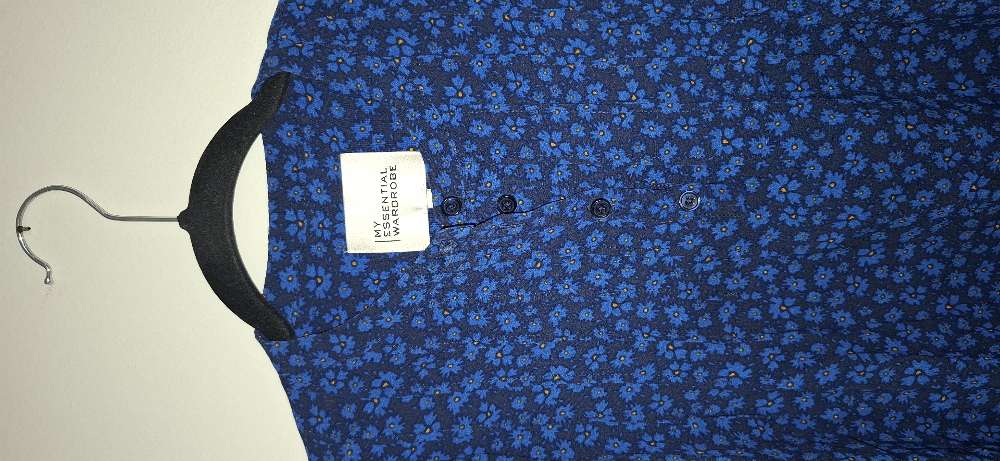 St. 36 My essential wardrobe kjóll