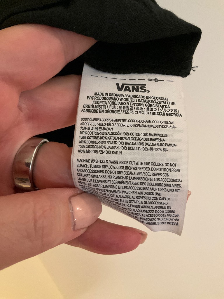 Käyttämätön Vansin t-paita