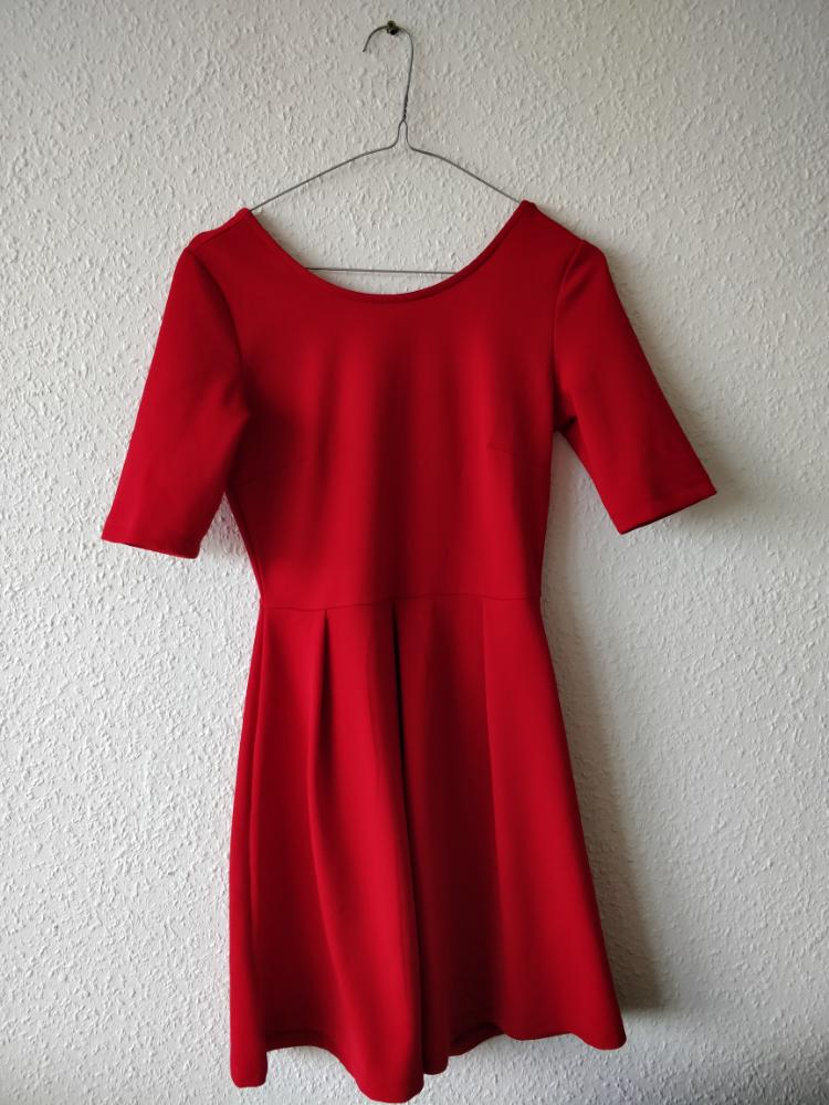 Rød kjole str xs