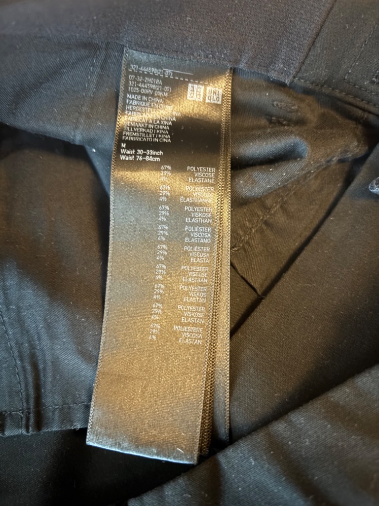 Uniqlo miesten mustat housut M