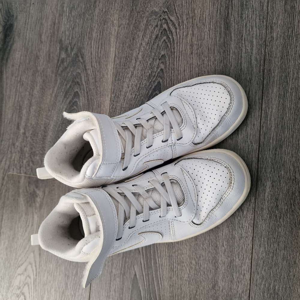 Nike skór Nr 31,5