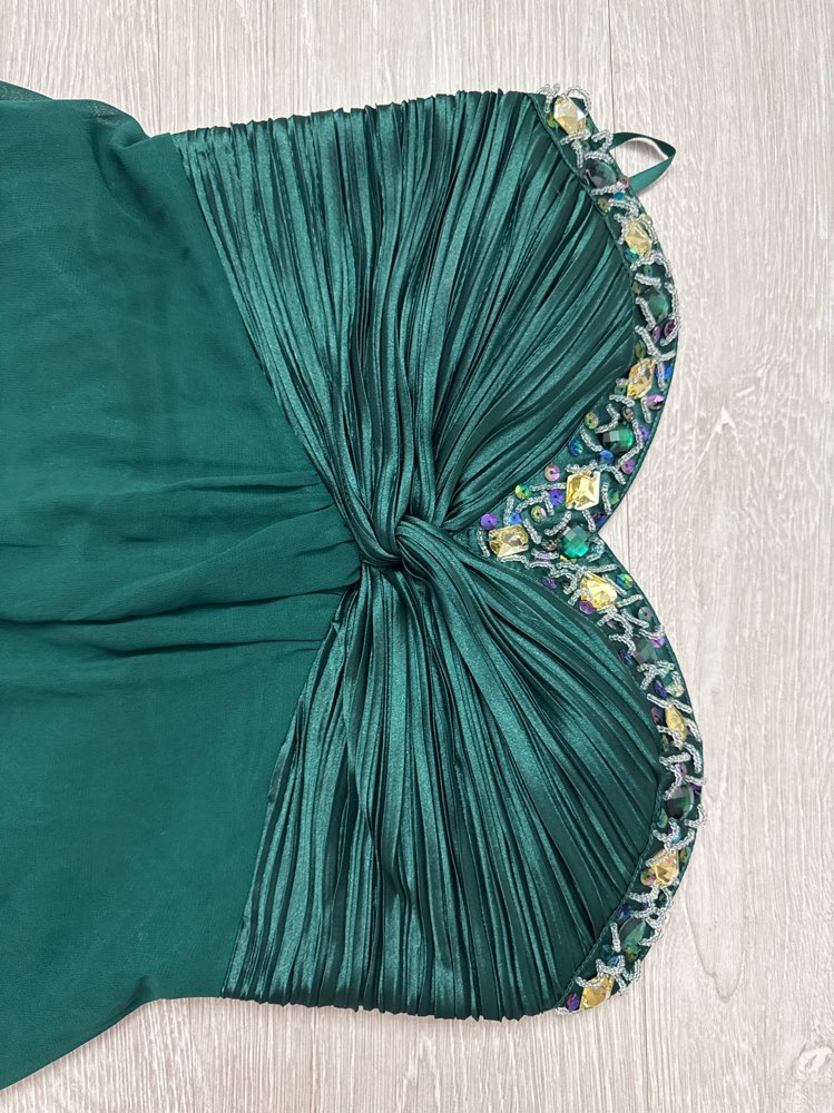 Vihrea JUHLAMEKKO uusi S